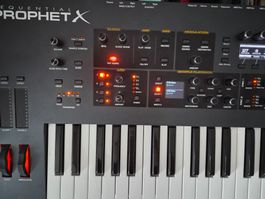 DAVE SMITH`S  EINMALIGER SYNTH....nur noch bis FREITAG !!